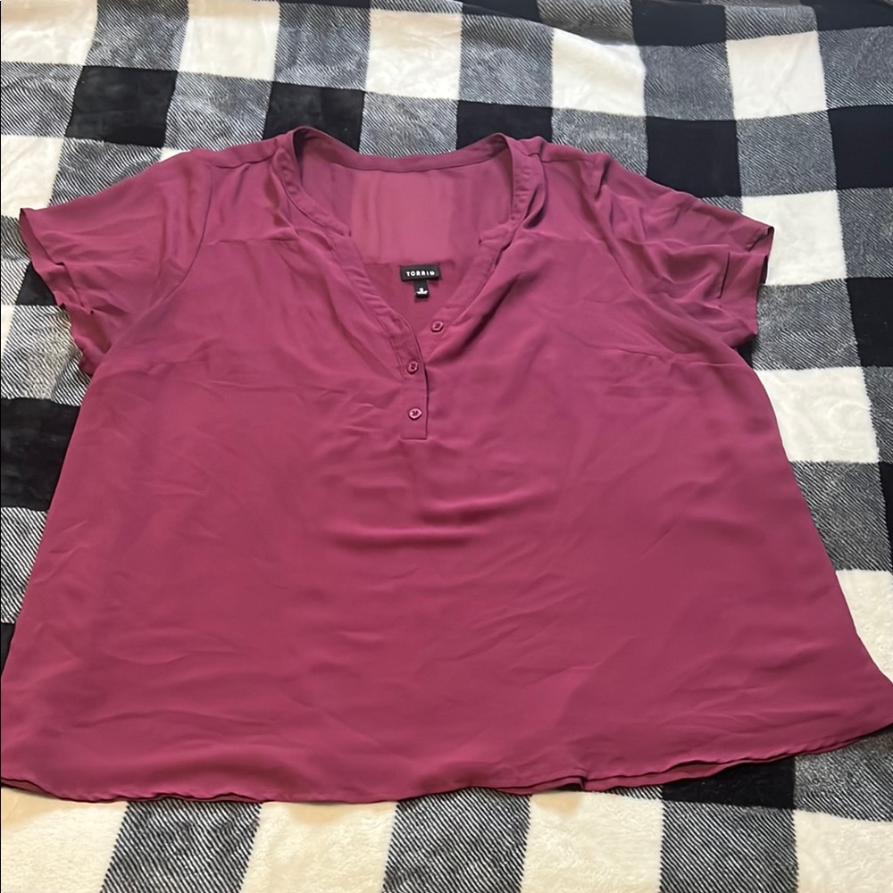 Women's Pink / Burgundy Blouse by Torrid. Size 2 (2X)
